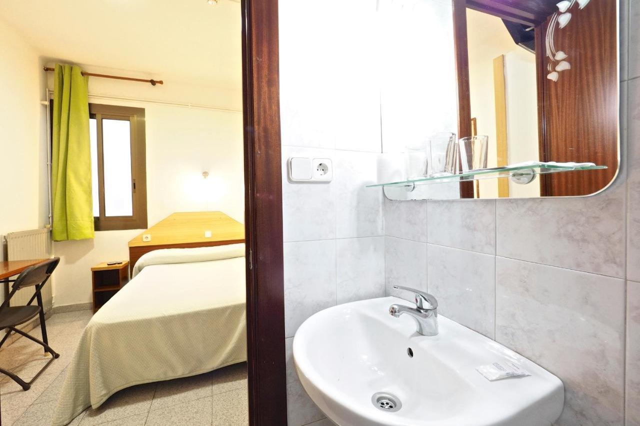Hostal Ballestero Barcelona Eksteriør bilde
