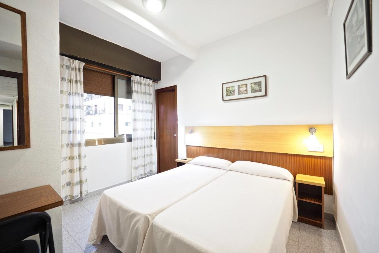 Hostal Ballestero Barcelona Eksteriør bilde