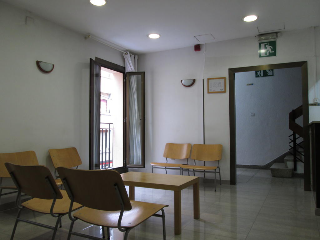 Hostal Ballestero Barcelona Eksteriør bilde